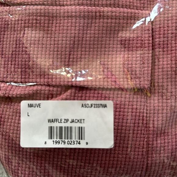 NWT Area Stars Mauve Cropped Long Sleeves Zip Up Moc Neck Jacket - Picture 3 of 5